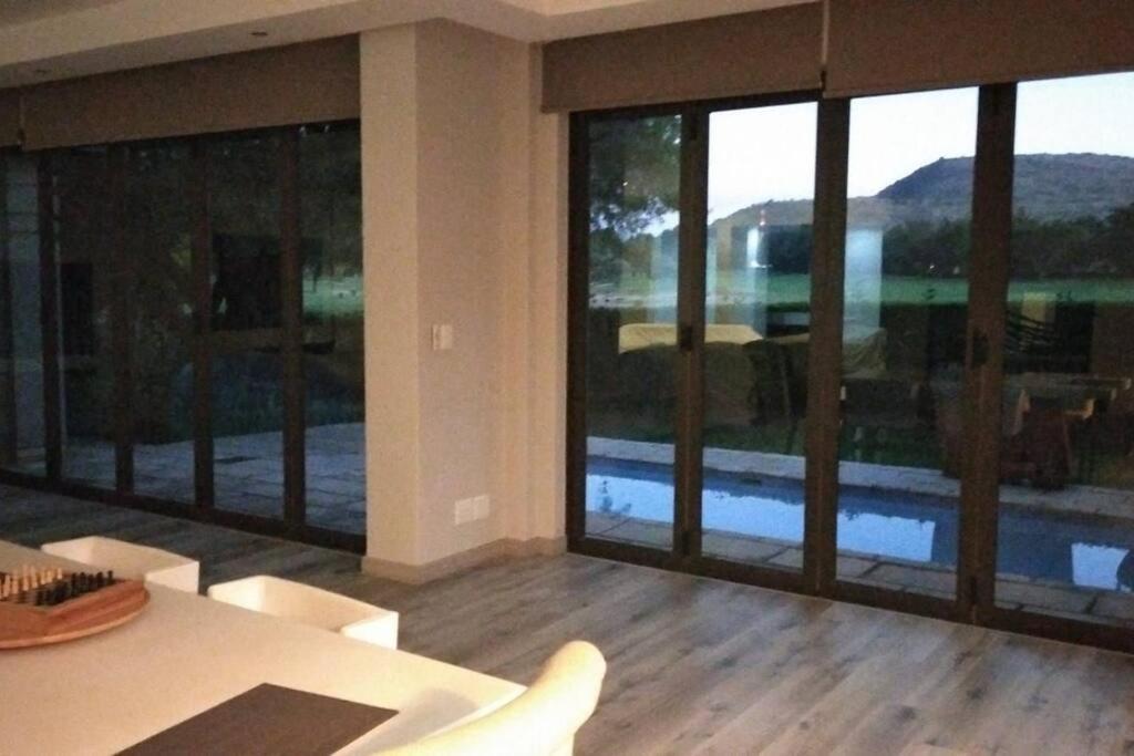 Pecanwood Estate Luxury Villa 5 Bedrooms With Pool 哈特比斯普特 外观 照片